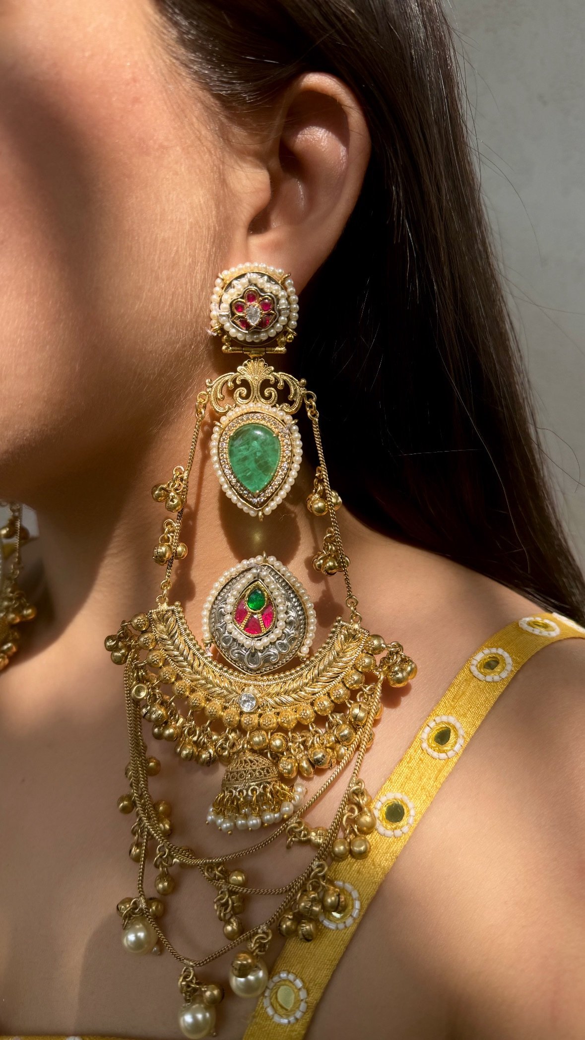 Hayat Chandbalis With Chains