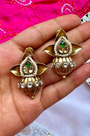 Dhriti Kalash Studs