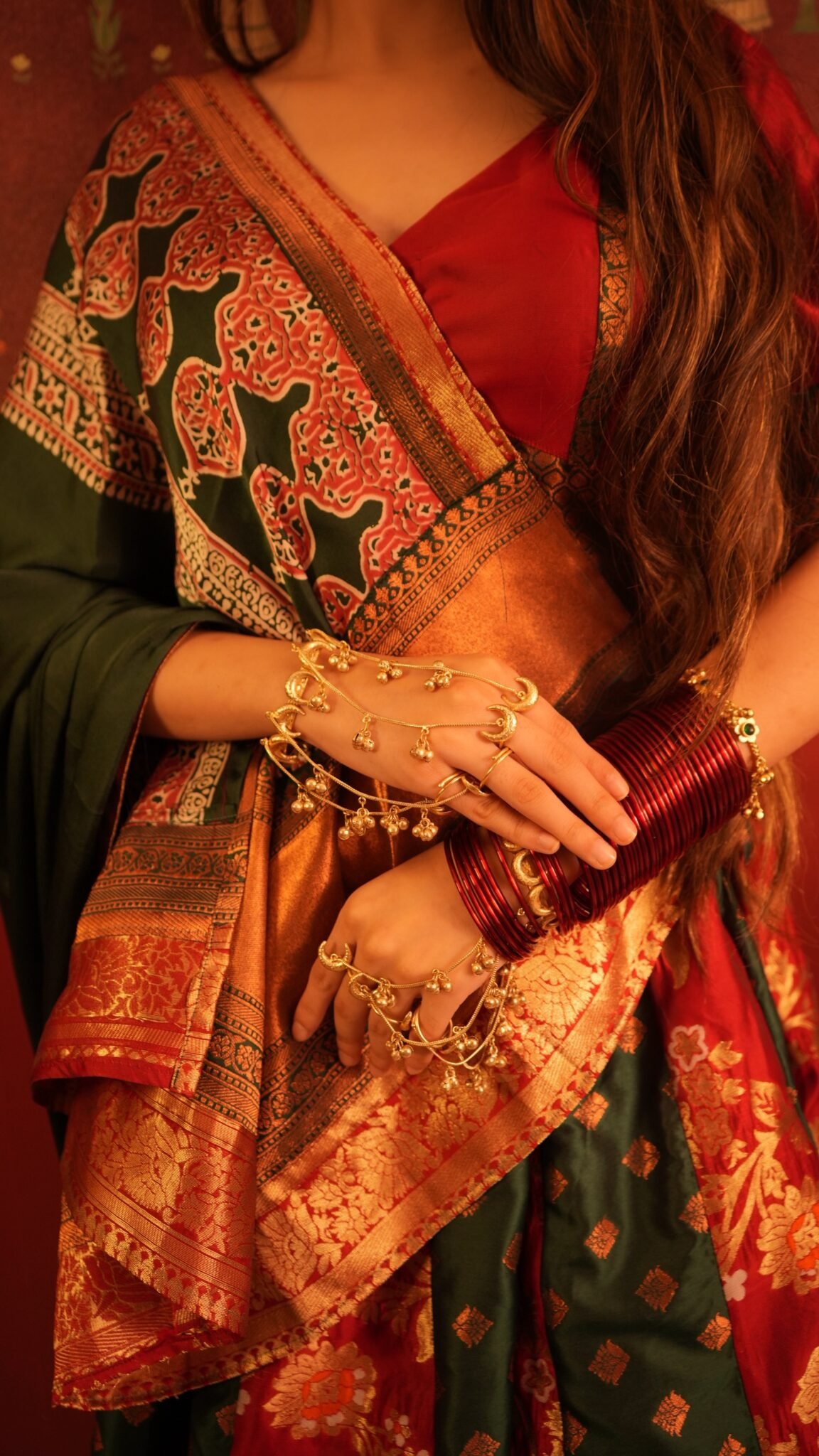 Noor-e-Chand Hathphool-[Adjustable,Pair]