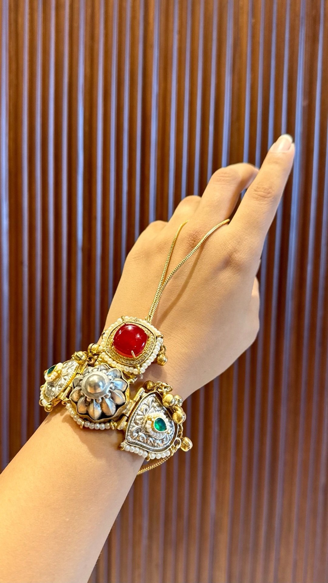 Chand Bahar Hathphool