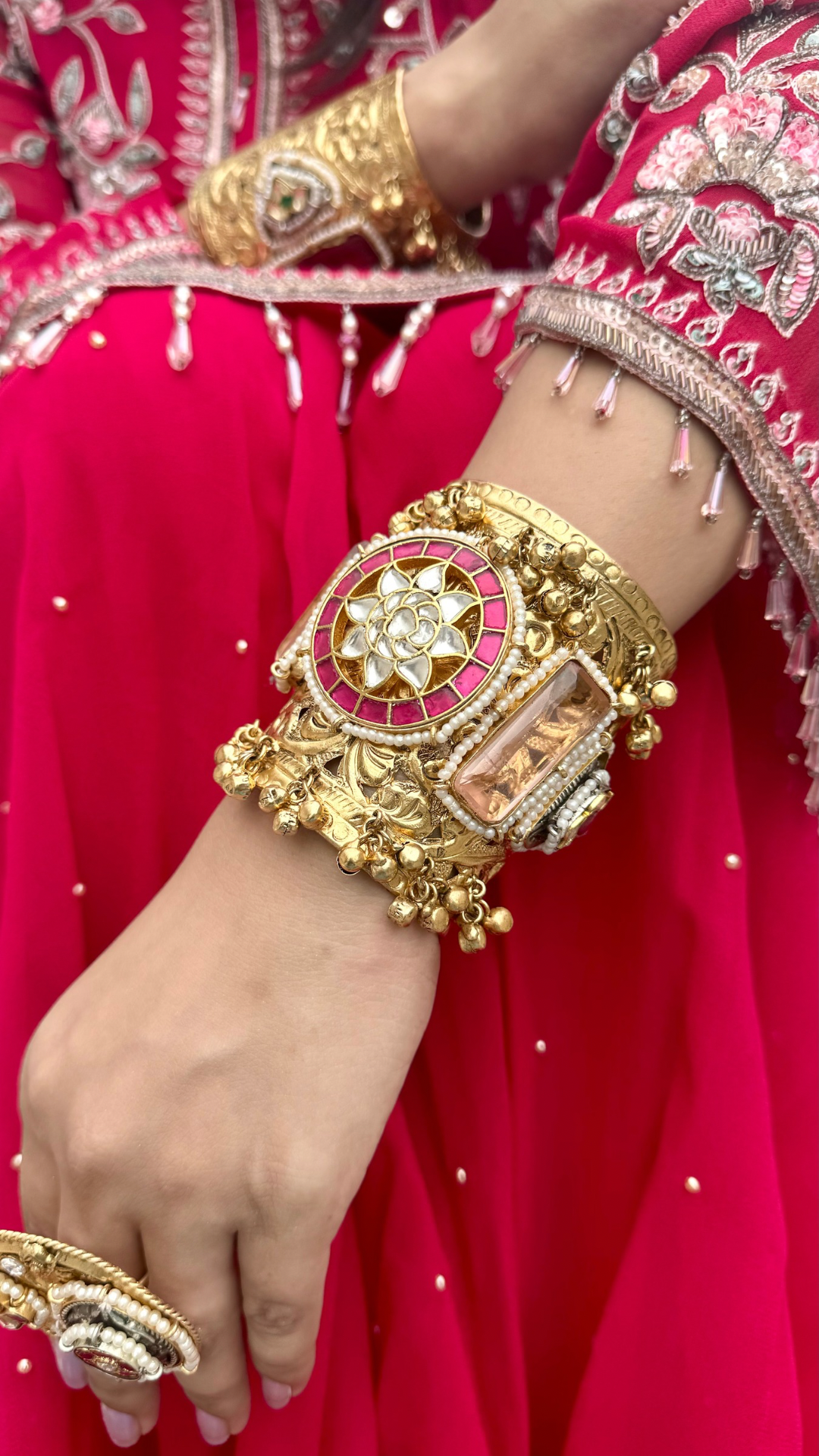 Roohaniyat Bracelet- Handcuff